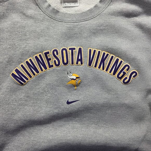 Vintage Nike Sweatshirt Mens XL Minnesota Viking Pullover Sweater Red Swoosh USA - Picture 3 of 10